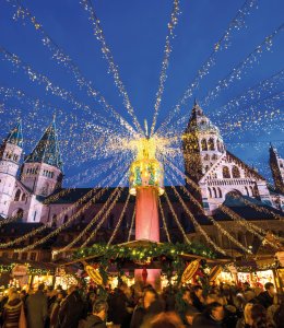 Weihnachtsmarkt am Domplatz in Mainz © Sina Ettmer - stock.adobe.com